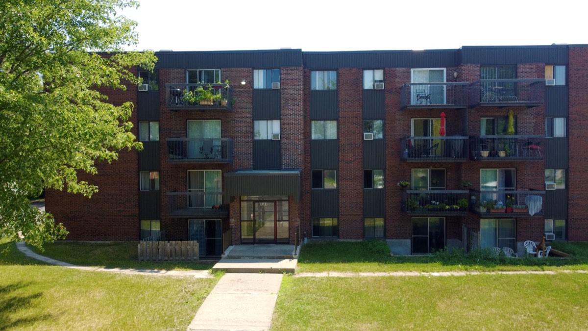 The front elevation of 7315 avenue Chauvin