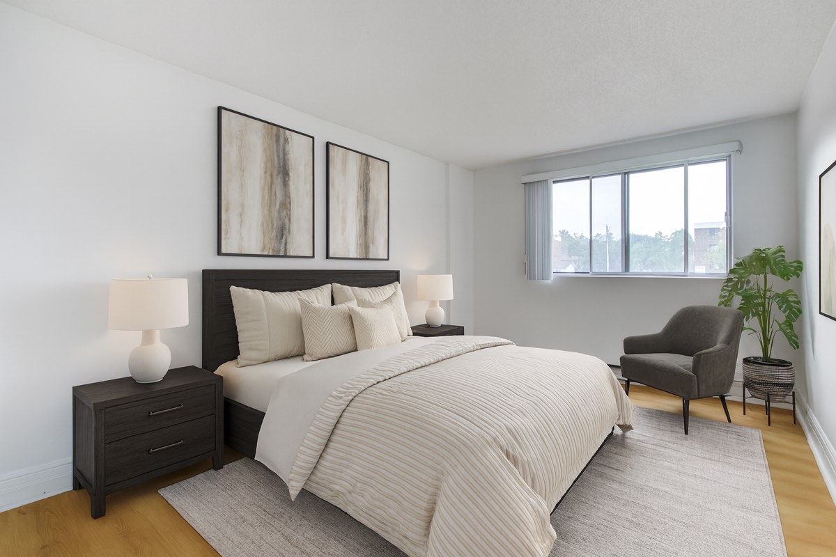 Staged second bedroom in the 4½
