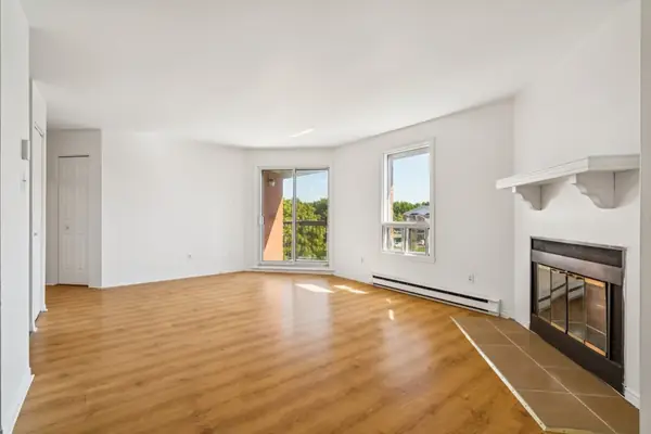 Living room with balcony door