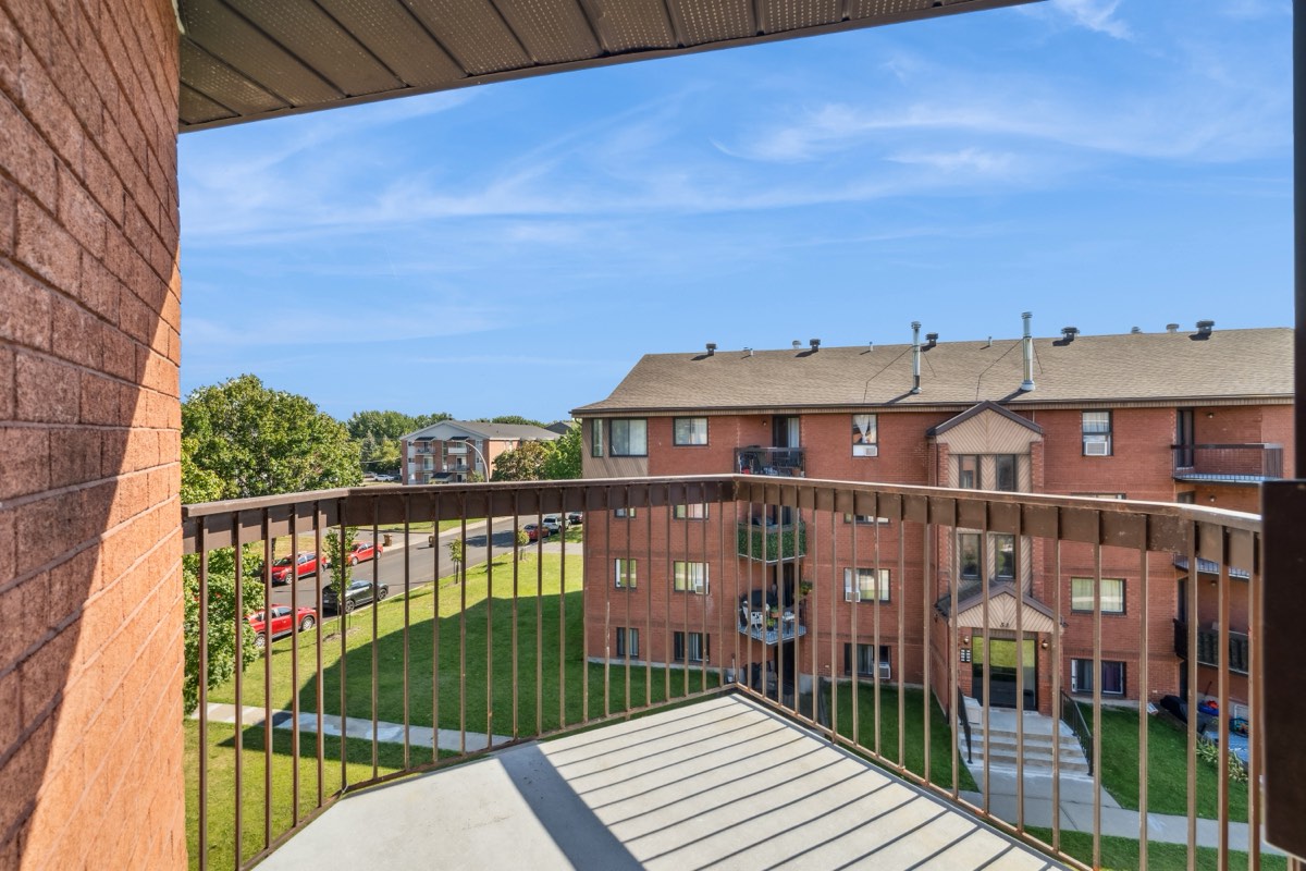View from the balcony over the grounds