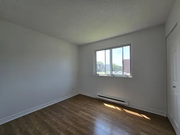 Troisième chambre avec fenêtre
