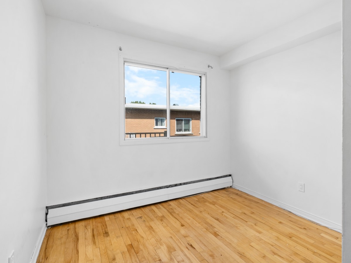 Bright empty room with window
